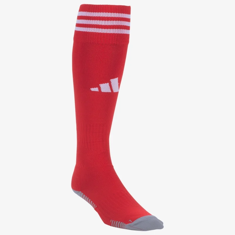 Home red socks